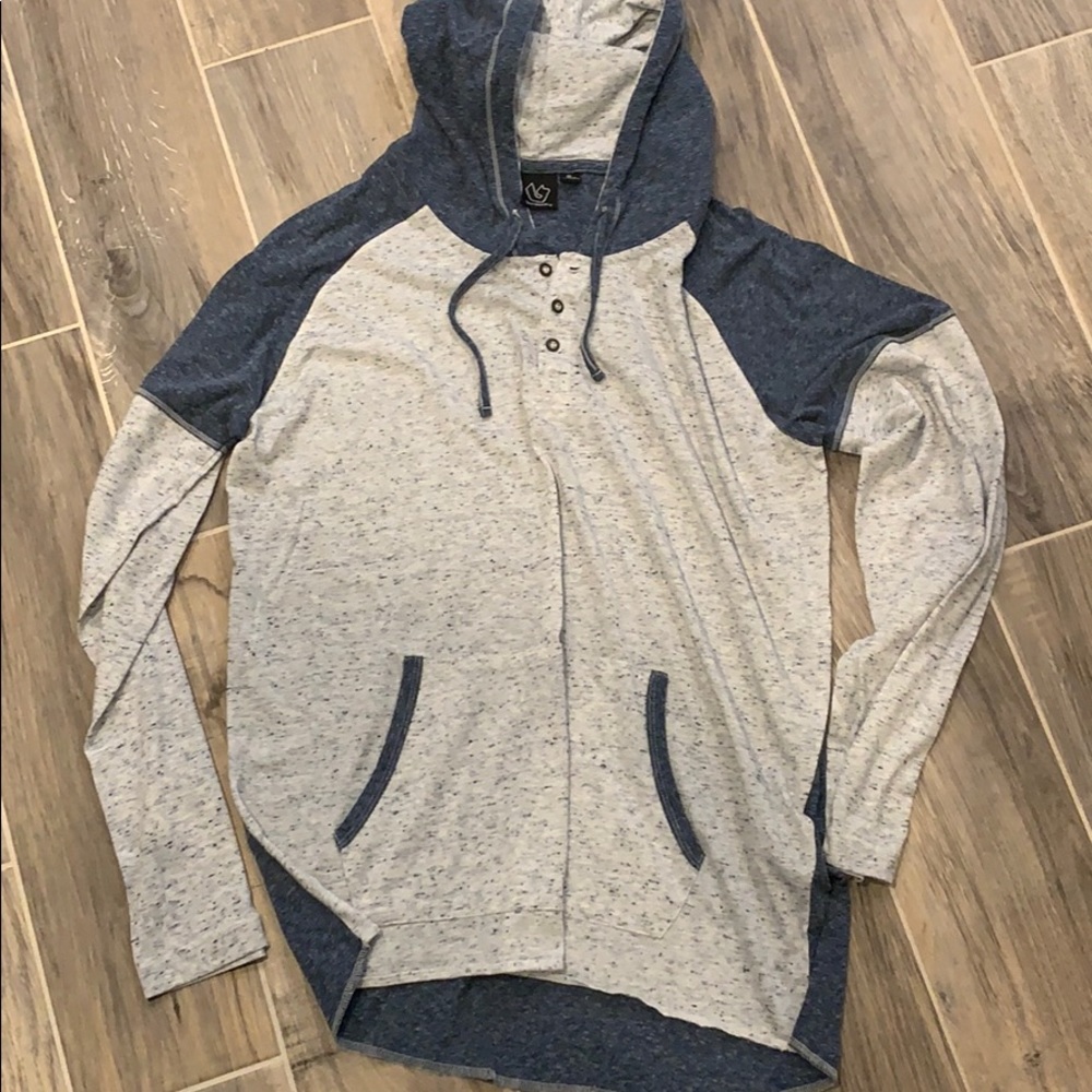 Men’s XL Hooded long sleeve